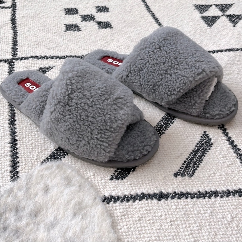 Sorel Women's Go Mail Run Slippers in Quarry Gray—9 - Picture 6 of 8